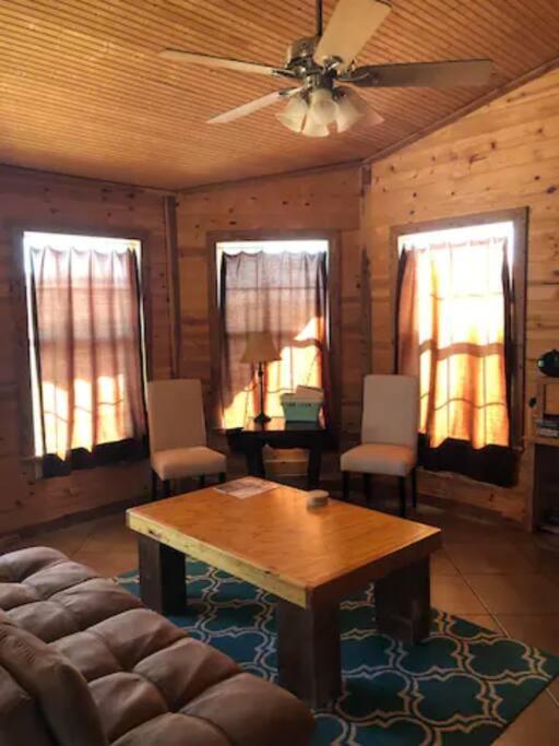 Cottonwood Creek Cabins - Alpine, Tx Exterior photo